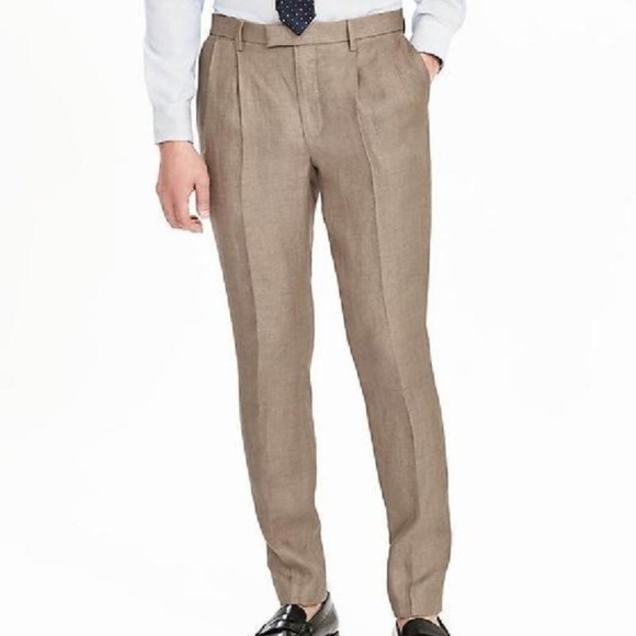 Banana Republic Other - Banana Republic Slim Pleated Linen Trousers 34/36 Beige
